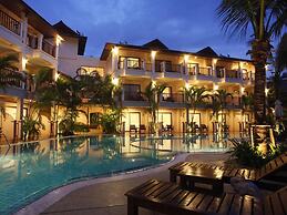 Fanari Khaolak Resort - Courtyard Zone