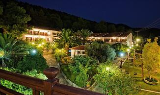 Delphi Hotel