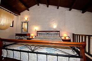 Delphi Hotel