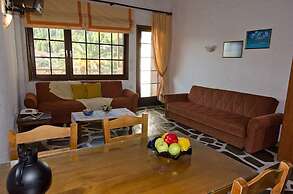 Delphi Hotel