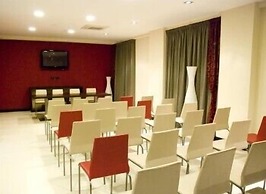 La Isla Resort