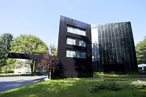 City Garden Hotel