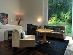 City Garden Hotel