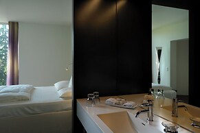 City Garden Hotel