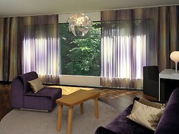 City Garden Hotel