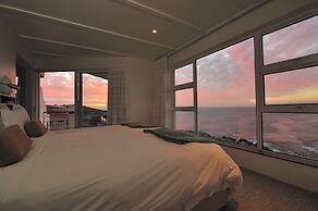 Whalesong Lodge