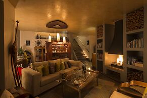 Whalesong Lodge