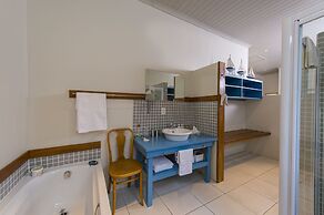 Whalesong Lodge