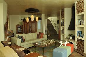 Whalesong Lodge