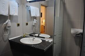 Belgrade City Hotel
