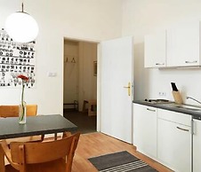 Kaiser Apartments
