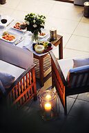 Lesar Hotel Angel