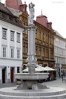 Lesar Hotel Angel