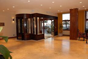 Gran Hotel Dora