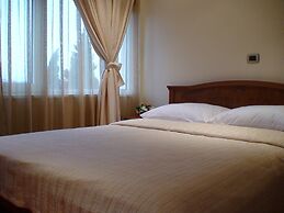 Hotel BaMBiS