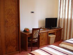 Hotel BaMBiS