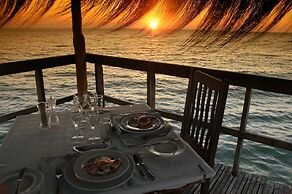 Dugong Beach Lodge
