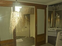 Dugong Beach Lodge