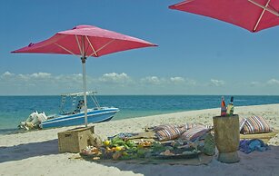 Dugong Beach Lodge