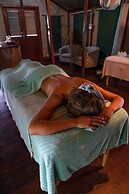 Dugong Beach Lodge