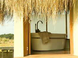 Dugong Beach Lodge