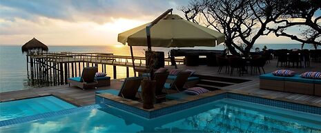 Dugong Beach Lodge