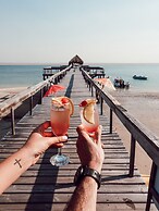 Dugong Beach Lodge