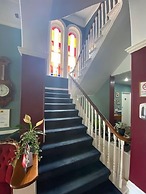 The Belmont Hotel