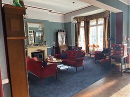 The Belmont Hotel