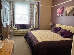 The Belmont Hotel