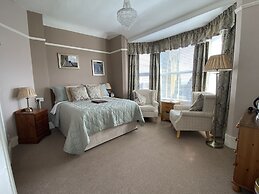 The Belmont Hotel