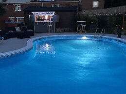 The Belmont Hotel