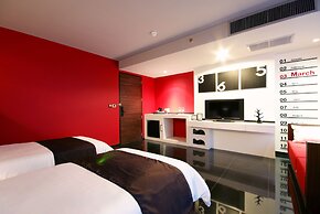 Tsix5 Hotel