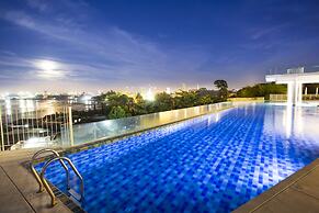 Tsix5 Hotel