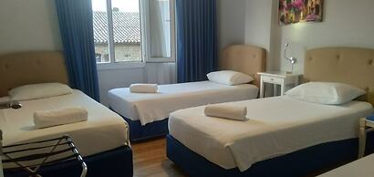 Urkmez Hotel