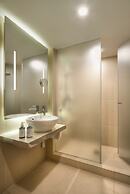 Hotel Three Storks