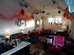 The Globe Inn