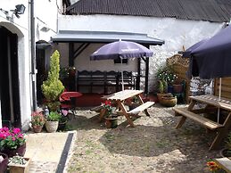 The Globe Inn