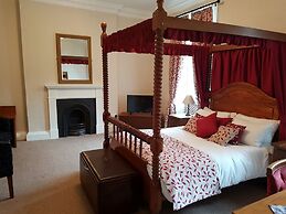 The Greyhound Hotel