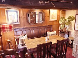 Inn For All Seasons