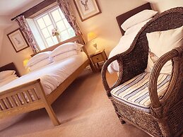 Inn For All Seasons