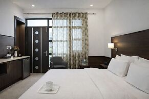Hotel Harmony