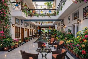 Hotel Harmony