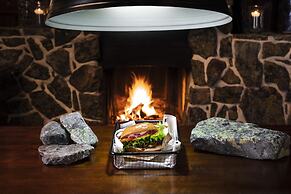 Lapland Hotels Ounasvaara Chalets