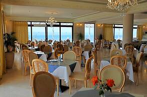 Viva Mare Hotel