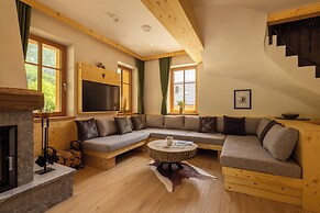 PRIVILLAGE STARE - B&B, Villa and Chalet Resort