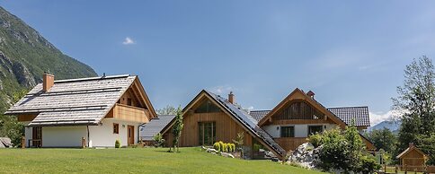 PRIVILLAGE STARE - B&B, Villa and Chalet Resort