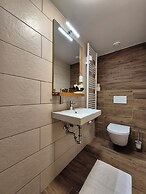 PRIVILLAGE STARE - B&B, Villa and Chalet Resort