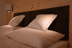 PRIVILLAGE STARE - B&B, Villa and Chalet Resort