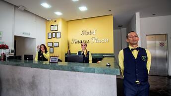 Hotel Pinares Plaza